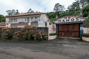 Casa Os Manos