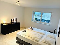 Big House for 10 People
