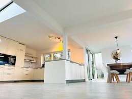 Big House for 10 People