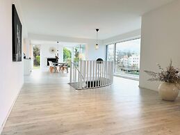Big House for 10 People