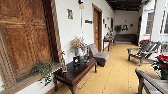 CASA DE LAS FLORES