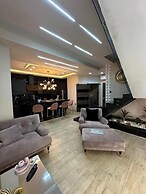 Luxury Central Cosy Villa