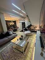 Luxury Central Cosy Villa