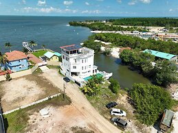 See Belize Sea View Vacation Rentals