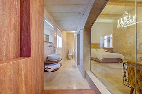 Room-ta' Karmenu - An 800 Year old Moder