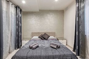 Luxury 3 BR Apt in Gzira Near Sliema - Stjulians