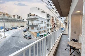 Luxury 3 BR Apt in Gzira Near Sliema - Stjulians