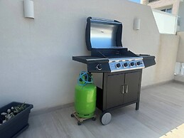 Beautiful 2 BDR Penthouse Near Valletta Sleeps 6