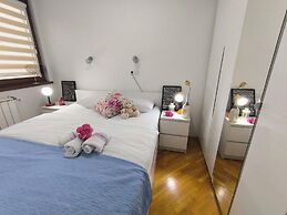 Chengic Villa Comfort - Modern 2-Bedroom