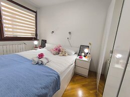 Chengic Villa Comfort - Modern 2-Bedroom