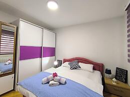 Chengic Villa Comfort - Modern 2-Bedroom