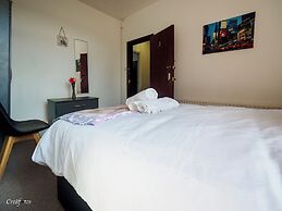 Wood Hus Lodge