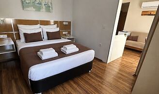 PALM BEACH HOTEL