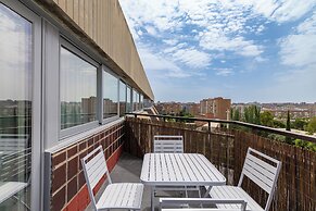 HA Aparthotel Retiro Suites