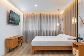 HA Aparthotel Retiro Suites
