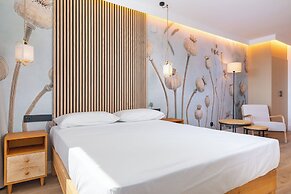 HA Aparthotel Retiro Suites