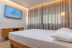 HA Aparthotel Retiro Suites