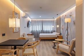 HA Aparthotel Retiro Suites