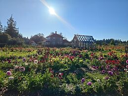 Woodside Farm Country Inn