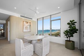 Bilinga Beachfront Luxury at Lana