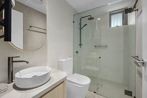 Bilinga Beachfront Luxury at Lana