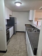 New Western Inn & Suites