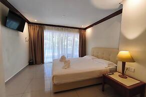 Alsafina Forest Stay