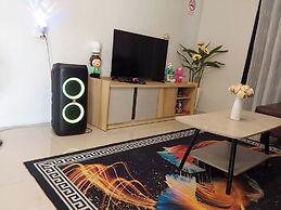 Suksabai Raiwan And Pool Villa