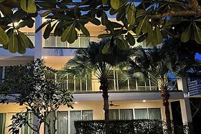 VIP Suite Residence At Tubkaak Beach, Krabi