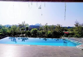 Lamori Resort & Spa