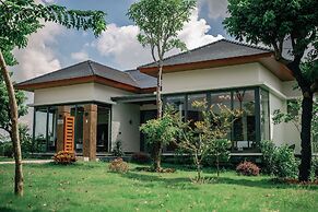 Lamori Resort & Spa
