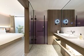 WorldHotel JinanQuanchengSquareBaotuQuan