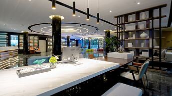 WorldHotel JinanQuanchengSquareBaotuQuan