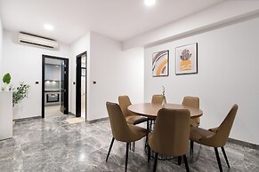 Luxury D1 Mension Condotel