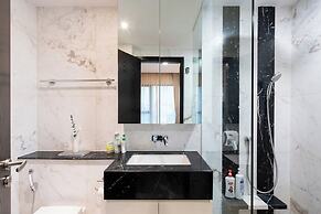 Luxury D1 Mension Condotel