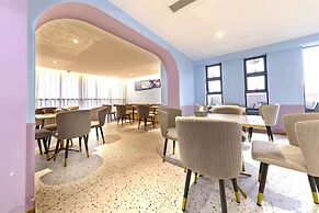 Pazhou Poya International Hotel Canton Fair Complex Modiesha Metro Exi