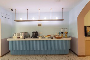 Pazhou Poya International Hotel Canton Fair Complex Modiesha Metro Exi