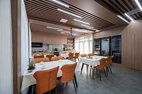 Peking Courtyard Qianmen