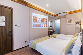 Peking Courtyard Qianmen