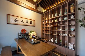 Peking Courtyard Qianmen