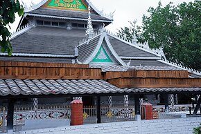 Jinghong Chen Duo Nan Shan Man Zhen