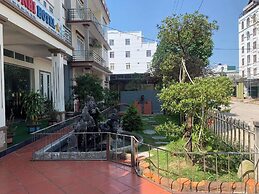 Yen Nhi Hotel Minh Chau - BAYLUXURY