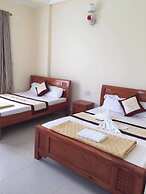 Yen Nhi Hotel Minh Chau - BAYLUXURY