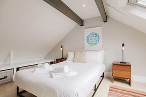 Stunning 3 Bedroom Oxford Retreat