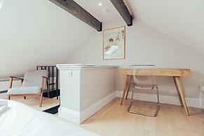 Stunning 3 Bedroom Oxford Retreat