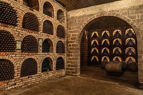 Winery Chabiant Hotel