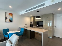 Trafalgar Lane Apartments by CLLIX