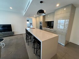 Trafalgar Lane Apartments by CLLIX