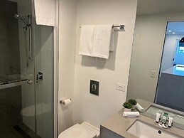 Trafalgar Lane Apartments by CLLIX