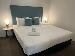 Trafalgar Lane Apartments by CLLIX